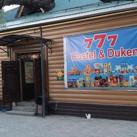 Хостел Кафе 777 Turkistan Екстер'єр фото